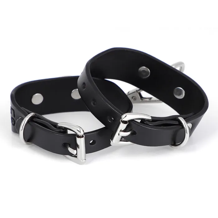ZYL Leather Restraints ZYL Genuine Leather Bolted DRing Petite Ankle Cuffs