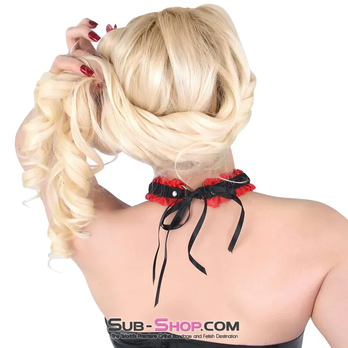 Moonwell Female Sex Toys 3471M Hearts on My Sleeves Princess Heart Collar and Wrist Cuffs Set with Detachable Chains LAST CHANCE Final Closeout
